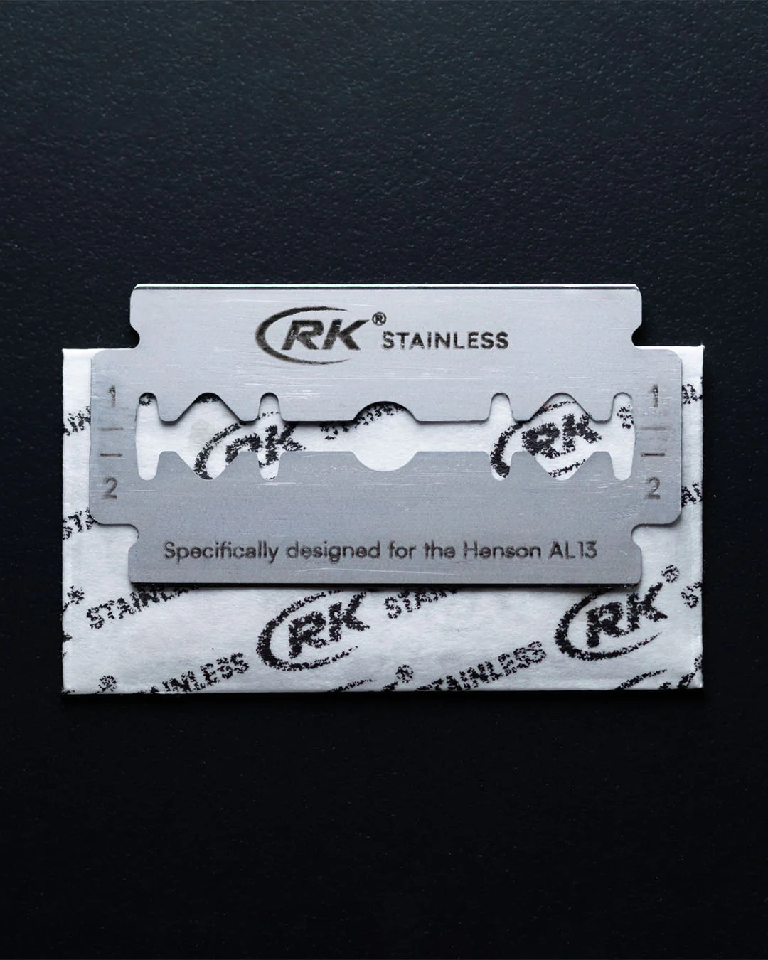 RK Shaving Stainless DE Razor Blades - 100pk - Image 3