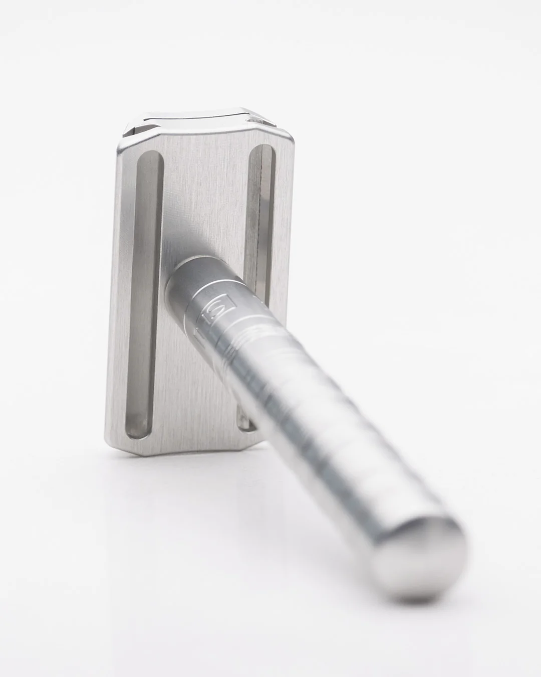 Henson AL13 in Aircraft Aluminum - Image 8