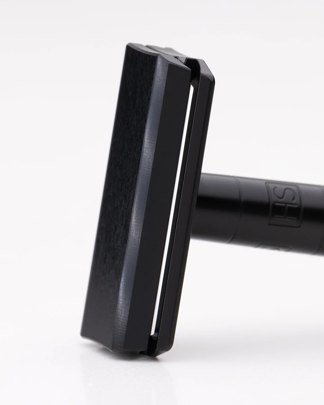 Henson AL13 in Jet Black - Image 4